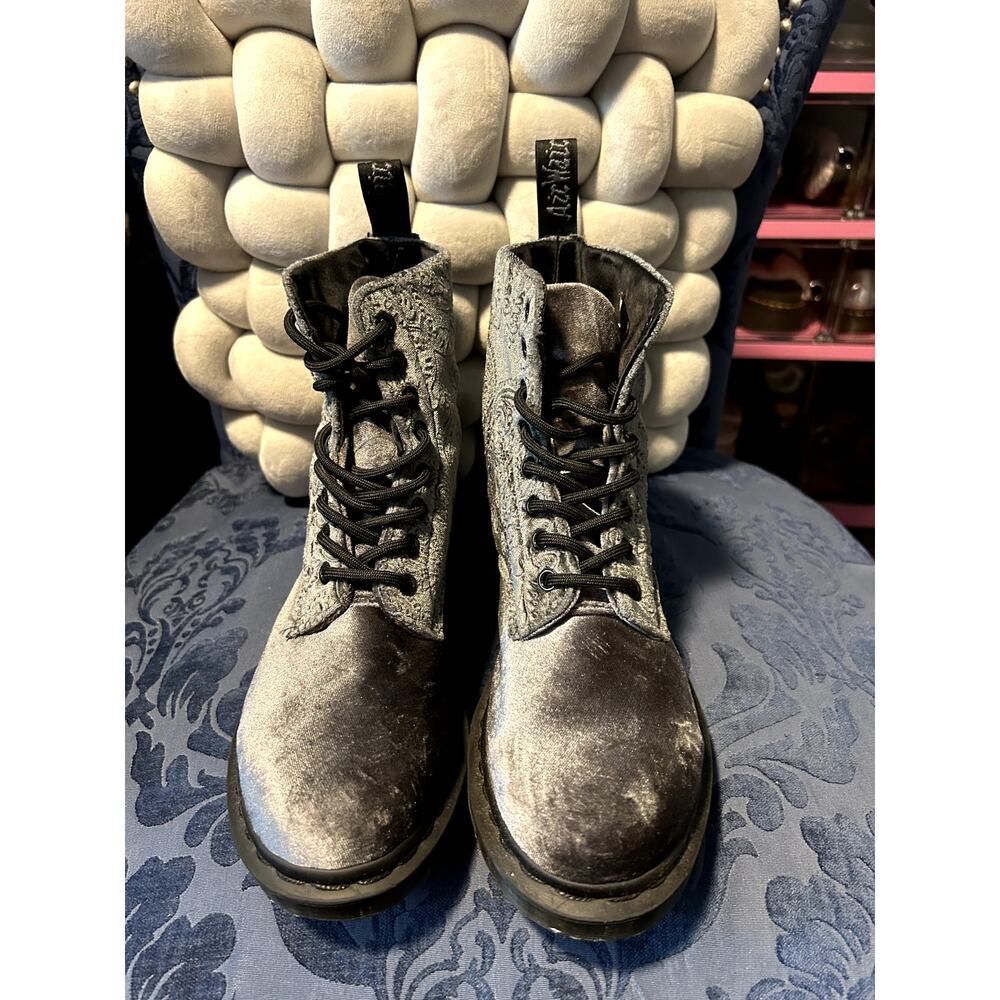 Dr Martens 1460 Grey Velvet Brocade size 7/EU 38 - Picture 4 of 7